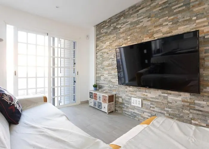 A Un Paso De La Playa * Candelaria