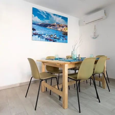 A Un Paso De La Playa Κανδελάρια