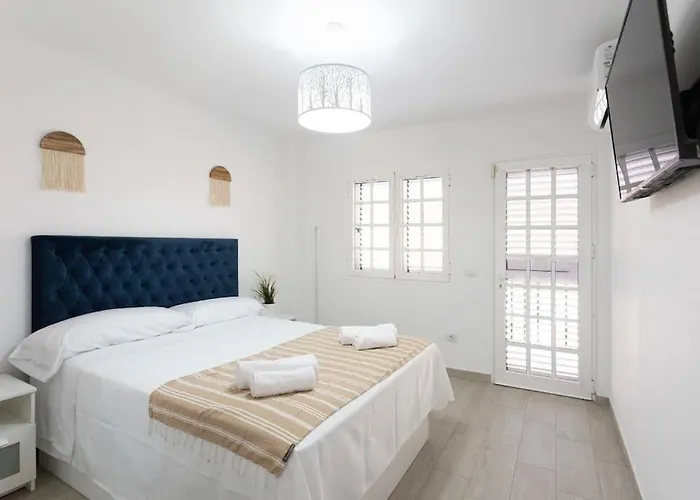 A Un Paso De La Playa Apartman Candelaria